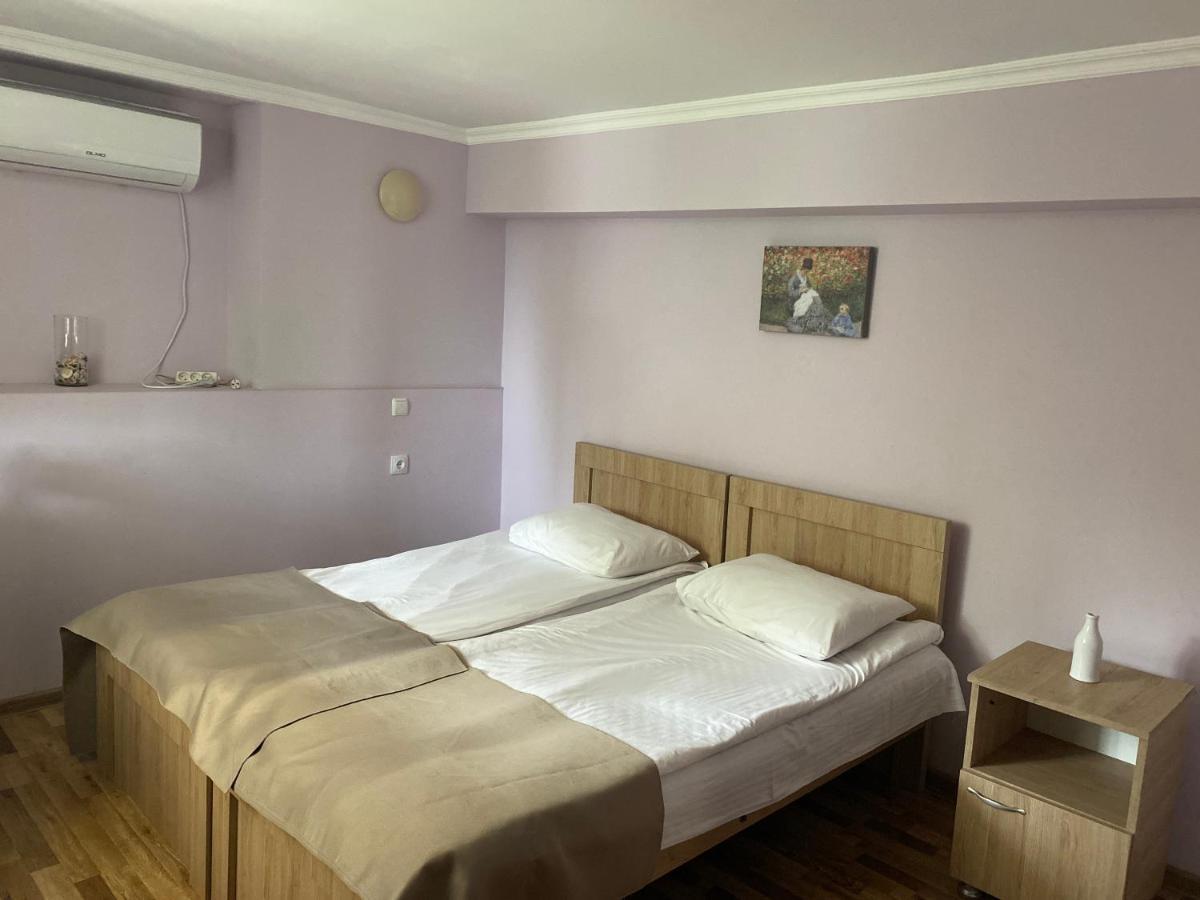 Green House Guest House Κουτάισι Εξωτερικό φωτογραφία