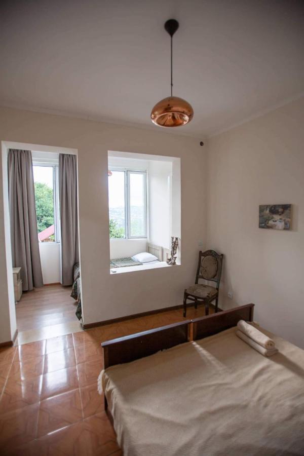 Green House Guest House Κουτάισι Εξωτερικό φωτογραφία