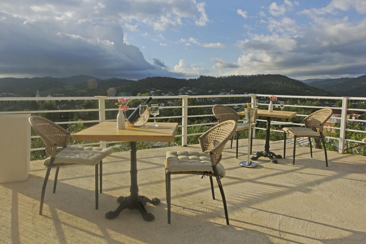 Green House Guest House Κουτάισι Εξωτερικό φωτογραφία